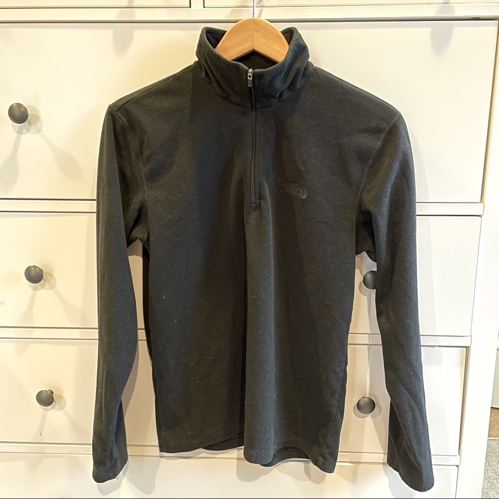 THE NORTH FACE MEN ZIP UP SHIRT